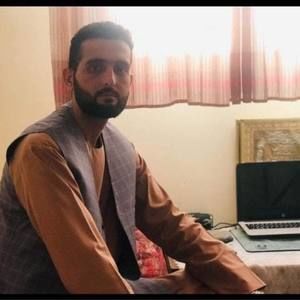 Meet your Posher, Samira